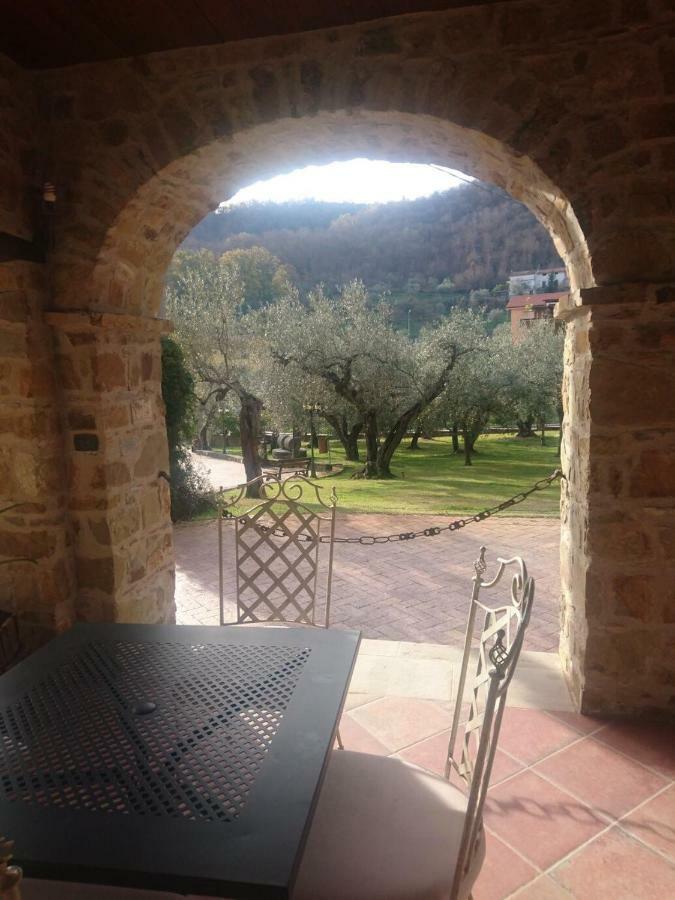 Hotel La Ginestra Castel San Lorenzo Exterior foto